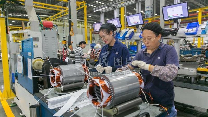 成套配电柜操作流程详解：关键步骤与注意事项**